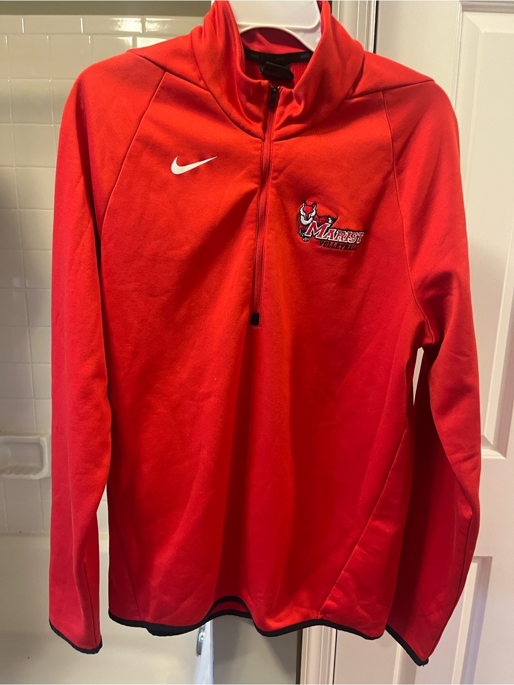 Nike Red Unisex Half-Zip Pullover with Marist Red Foxes Volleyball Logo. Size M.